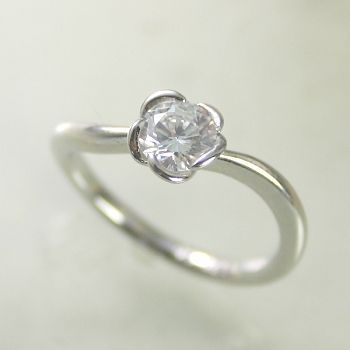 婚約指輪 プラチナ ダイヤモンド リング 0.2カラット 鑑定書付 0.2ctup 