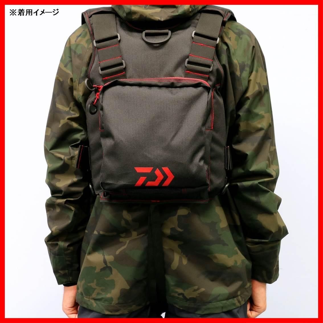 Daiwa フィッシングベスト ブラック/レッド 迷彩柄