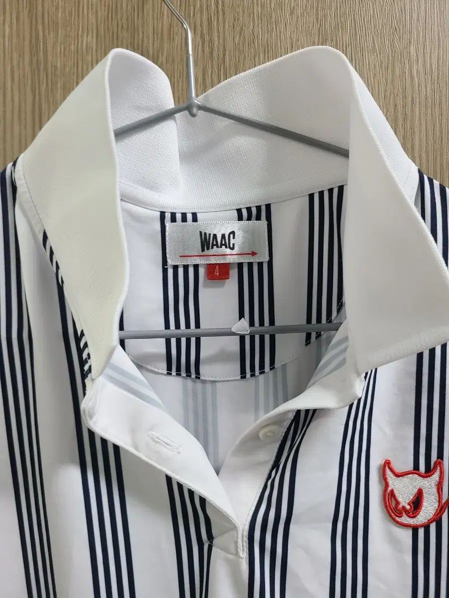 WAAC ストライプ 半袖 KARA Tシャツ