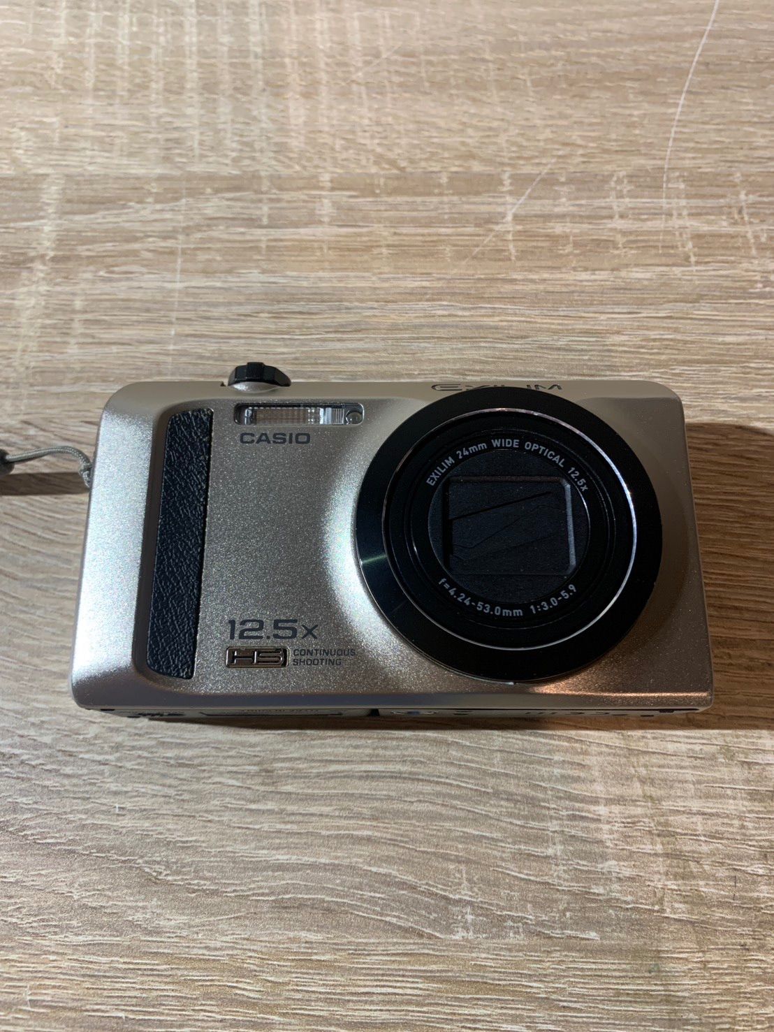 5898 Casio EXILIM EX ZR 300 ゴールド