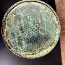秦藏六造，銅器，花瓶，精工，インテリア，骨董，花器，鉄瓶 秦蔵六銘 塗金青銅立鼓式花瓶 S2880｜骨董店 のびる 古美術 骨董
