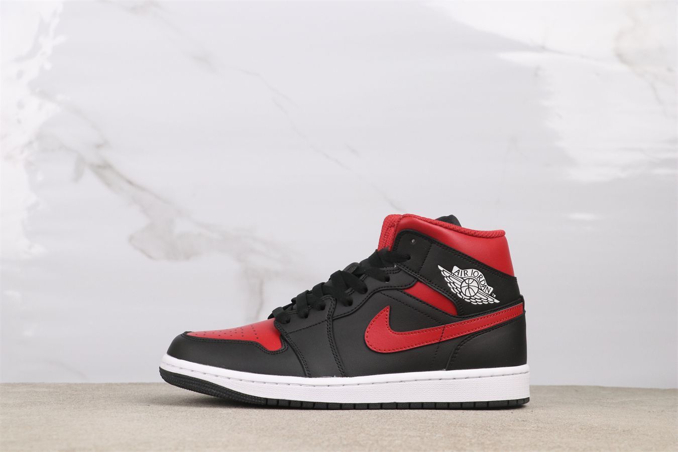 今日 Air Jordan 1 DQ8426 - 06 ブラックレッド-WTO輸入1