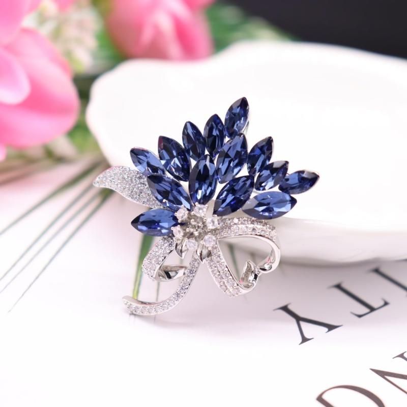 Amazon | ジルコン真珠花ブローチ パール蝶々花コサージュ 結婚