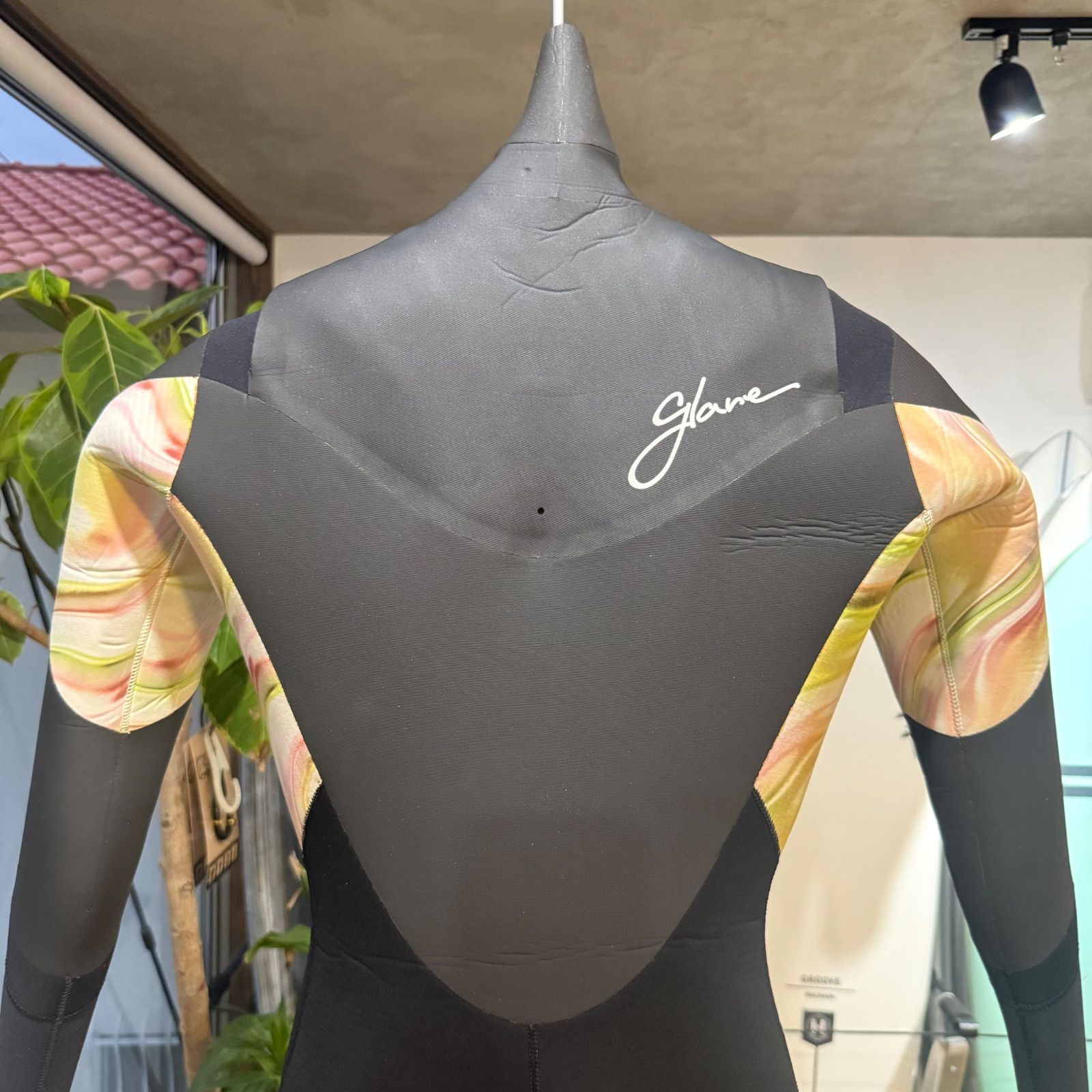 中古 ウエットスーツ セミドライ GLARE グレアー 国産 WOMEN Mサイズ
