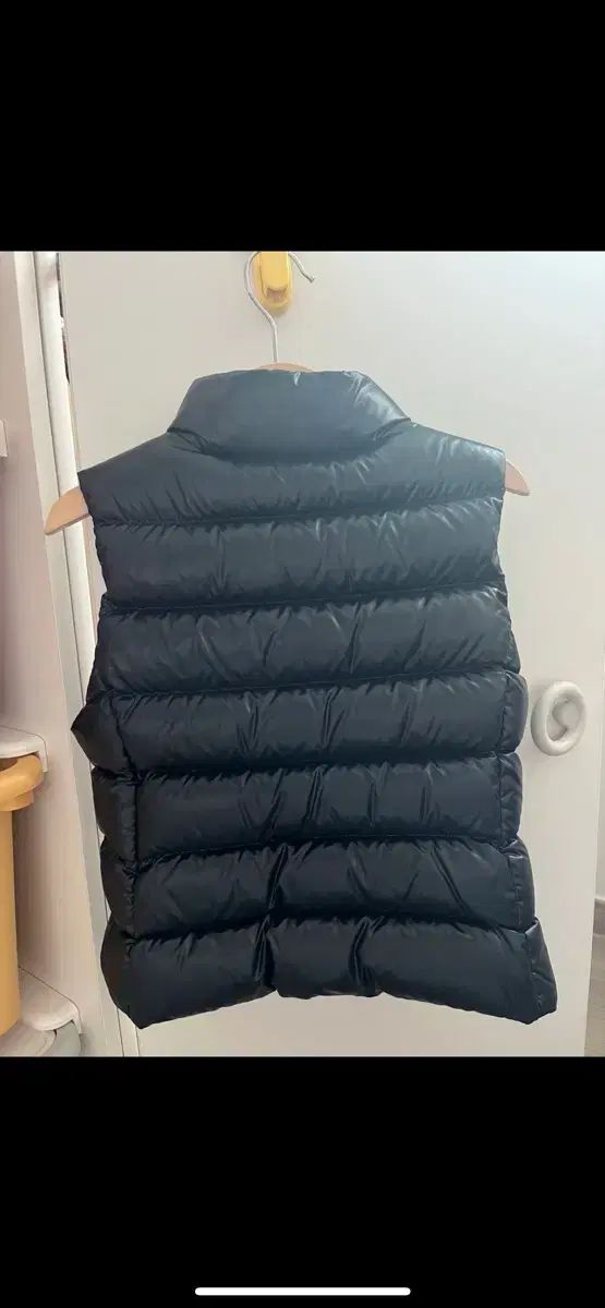 モンクレール キッズ ダウンベスト 6y