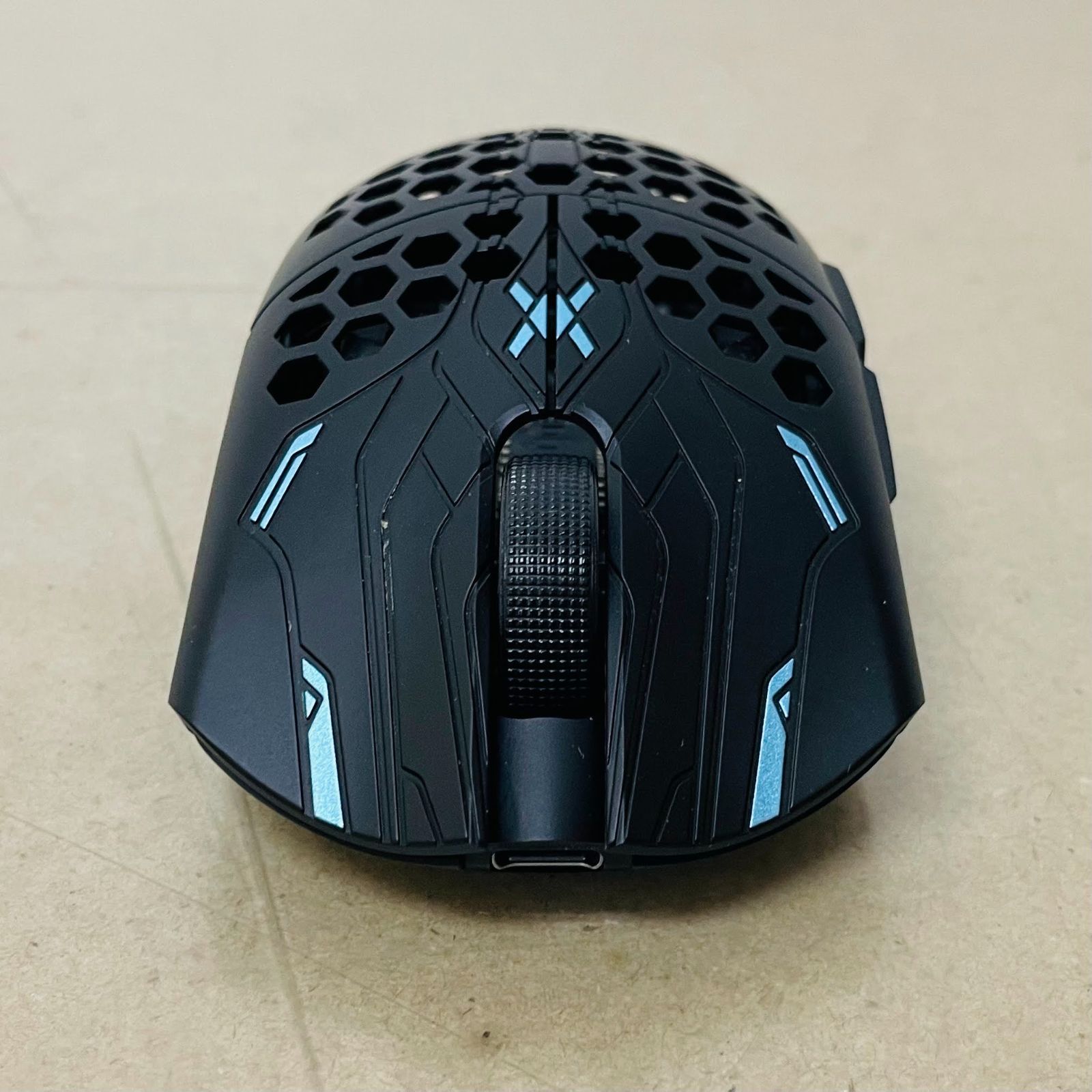 finalmouse ultra light X lion(Mサイズ) 【公式通販】