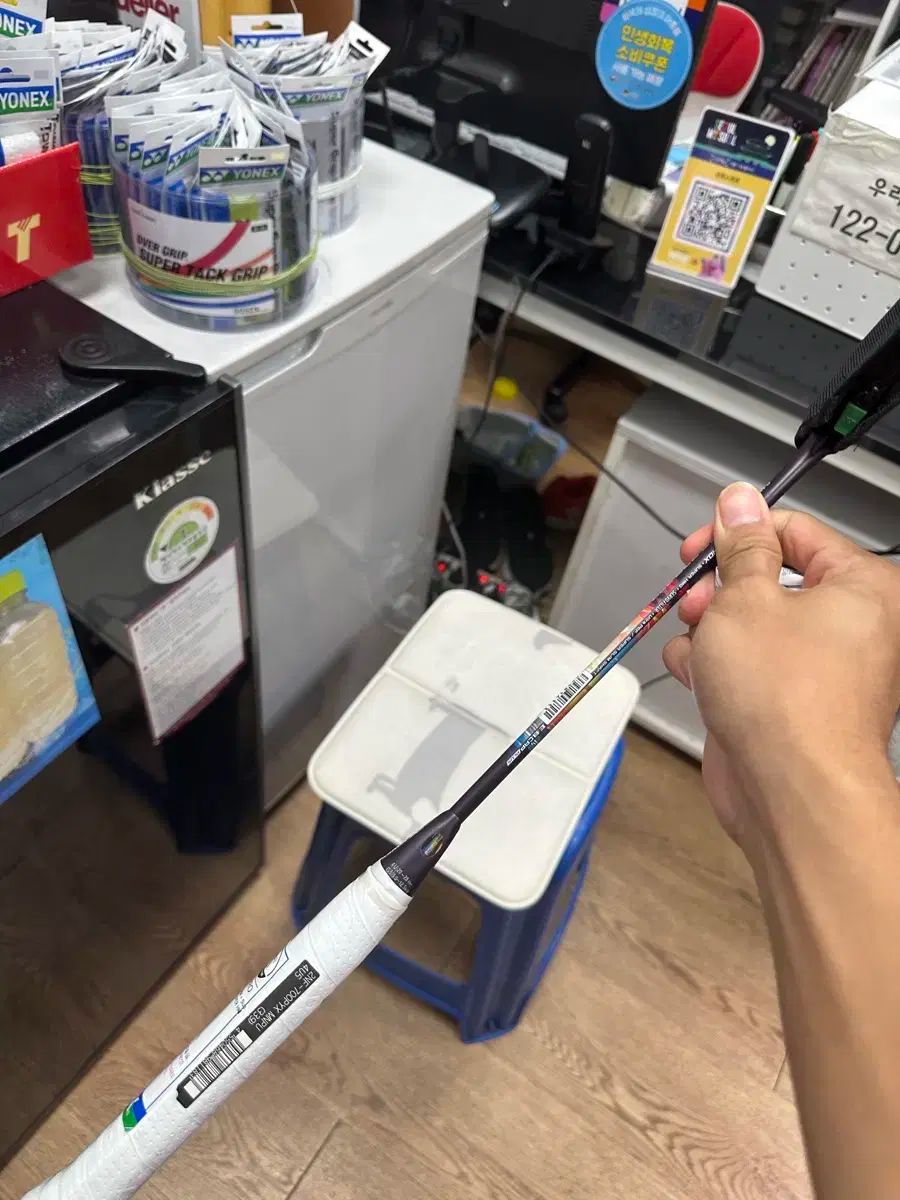 ヨネックス YONEX NANOFLARE₍ナノフ 700pro バドミントン ラケット 4U5