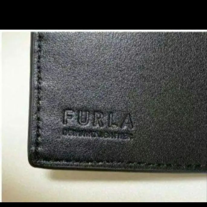 セール中✳️ 匿名配送 新品 FURLA フルラ ブラック 財布 - メルカリ