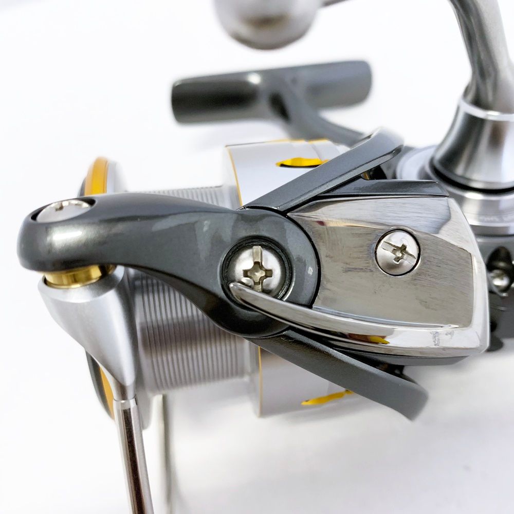DAIWA - 【加古川店】 中古 Daiwa | ダイワ リール 18ブラストLT 4000-CXH 【スピニングリール】 【85】 加古川店】 中古 Daiwa | ダイワ リール 18ブラストLT 4000-CXH
