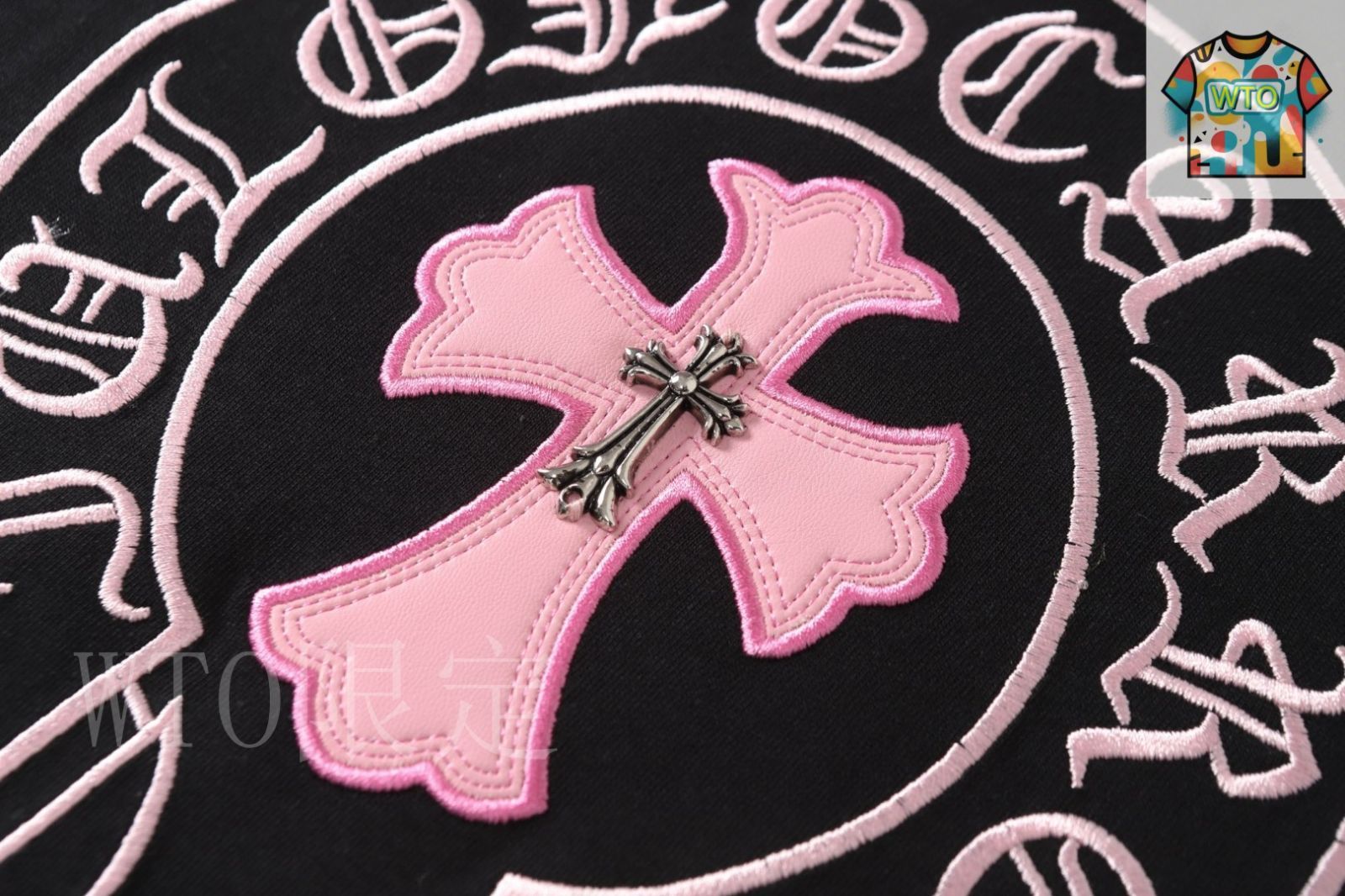 クロムハーツ 今日WTO】Chrome Hearts クロームハーツ ピンクレザーアップリケ