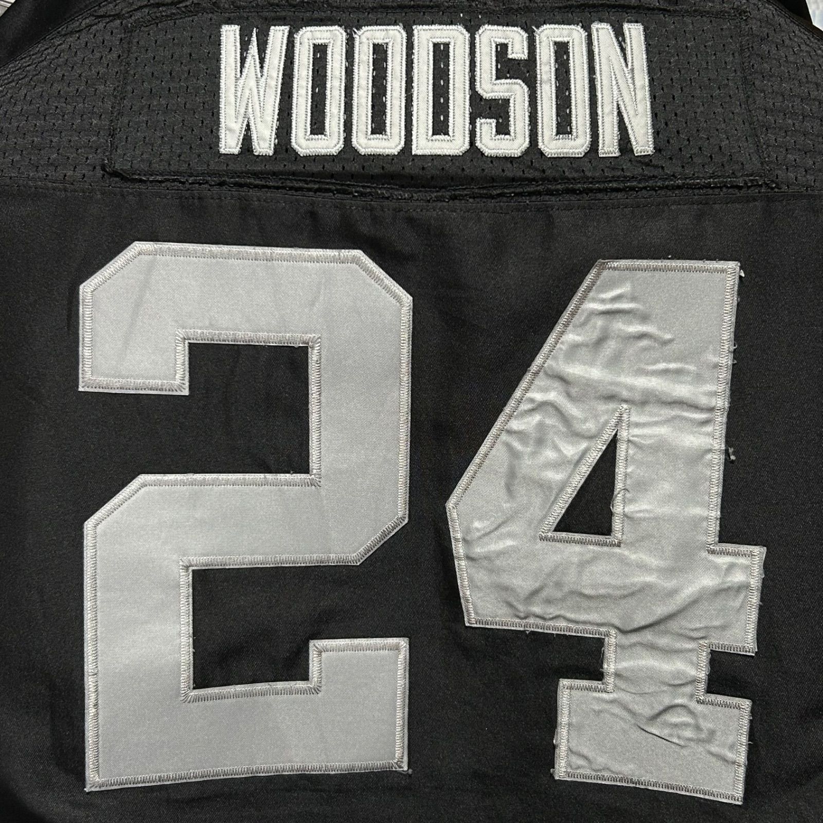 NFLレイダースゲームシャツ肉厚RAIDERS大 Tシャツ両面刺繍ワッペンNIKE 