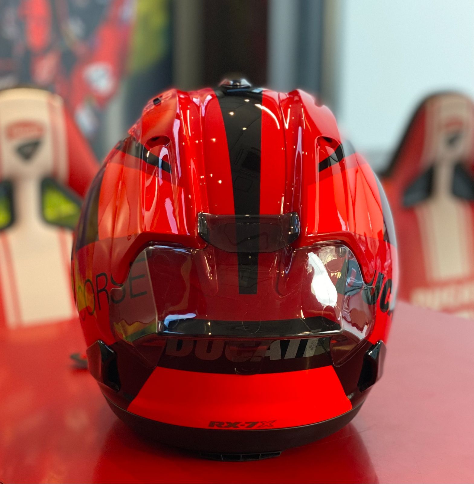 Arai Ducati Corse V6 Usedﾍﾙﾒｯﾄ XLサイズ 超美品 - メルカリ