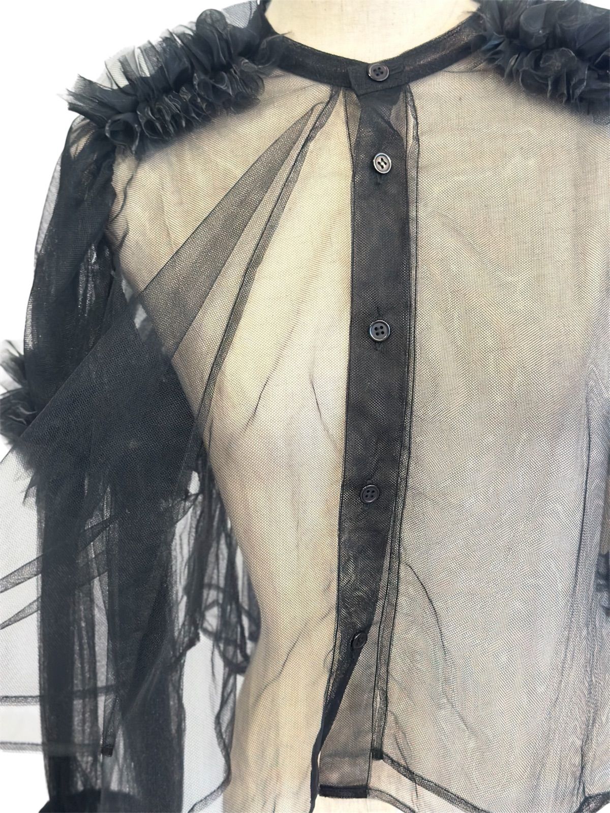 ノワールケイニノミヤ　チュールブラウス　新品未使用品 Noir Kei Ninomiya ノワールケイニノミヤ チュールブラウス 未