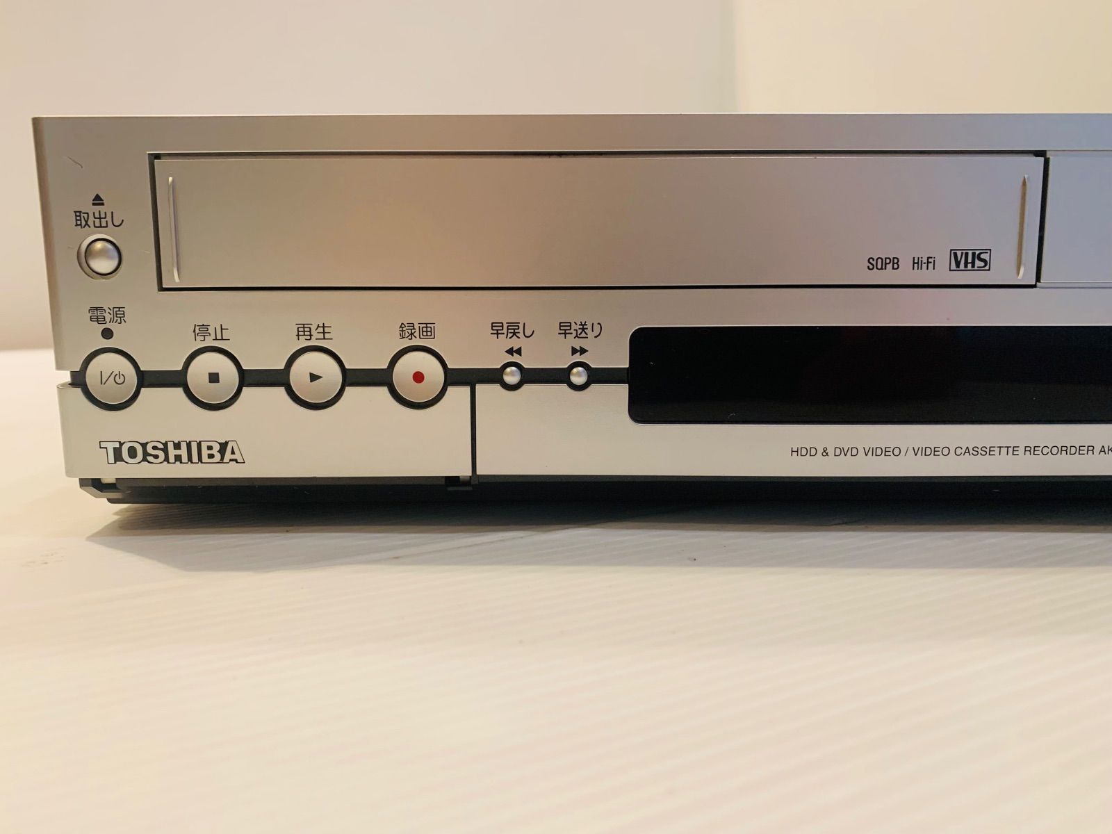 動作確認済】TOSHIBA VTR一体型HDD&DVDレコーダーAK-V100 - メルカリ