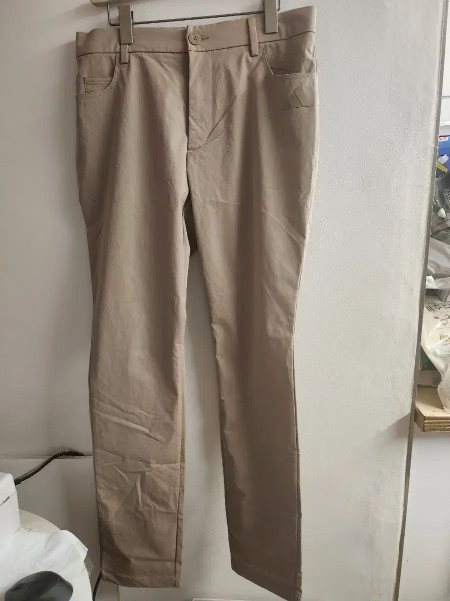 正規品 新品 adidas(アディダス) ゴルフパンツ 33