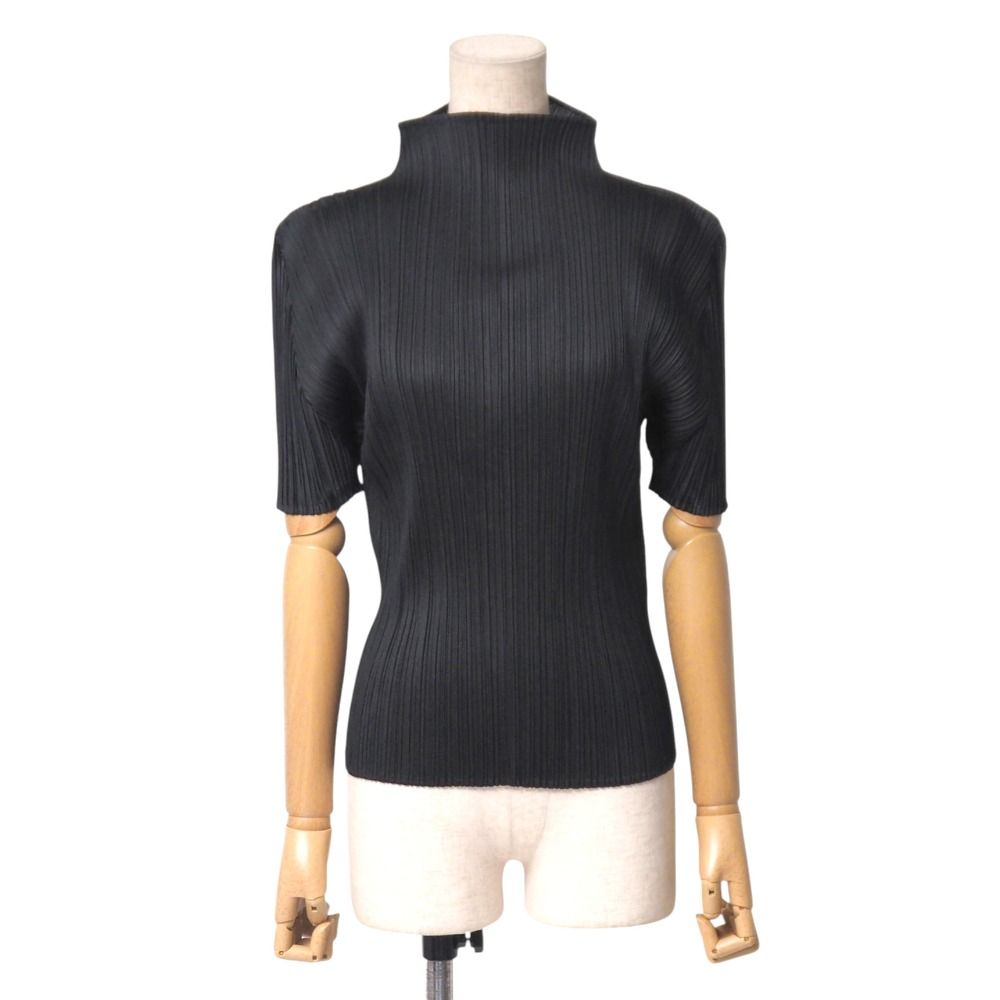 【新品タグ付き】PLEATS PLEASE 定番 トップス 黒 サイズ3 PLEATS PLEASE黒ハイネックサイズ3 - メルカリ