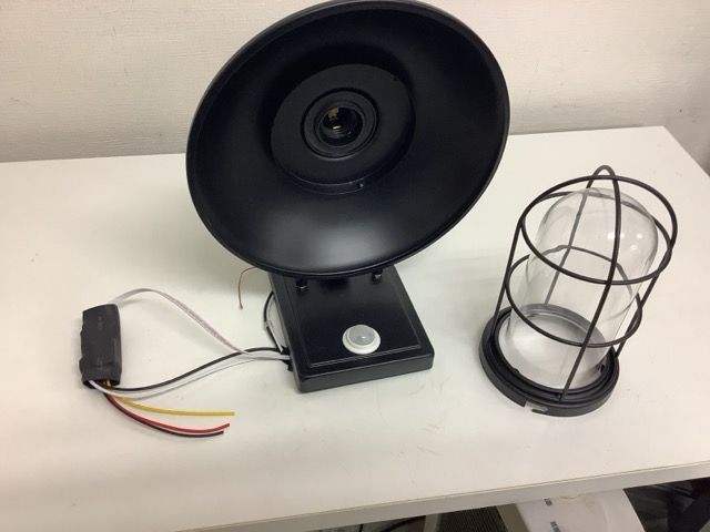 KS アウトレット ポーチライト LED 黒 電球色 人感センサー 防雨 丸型 アイアン 玄関照明