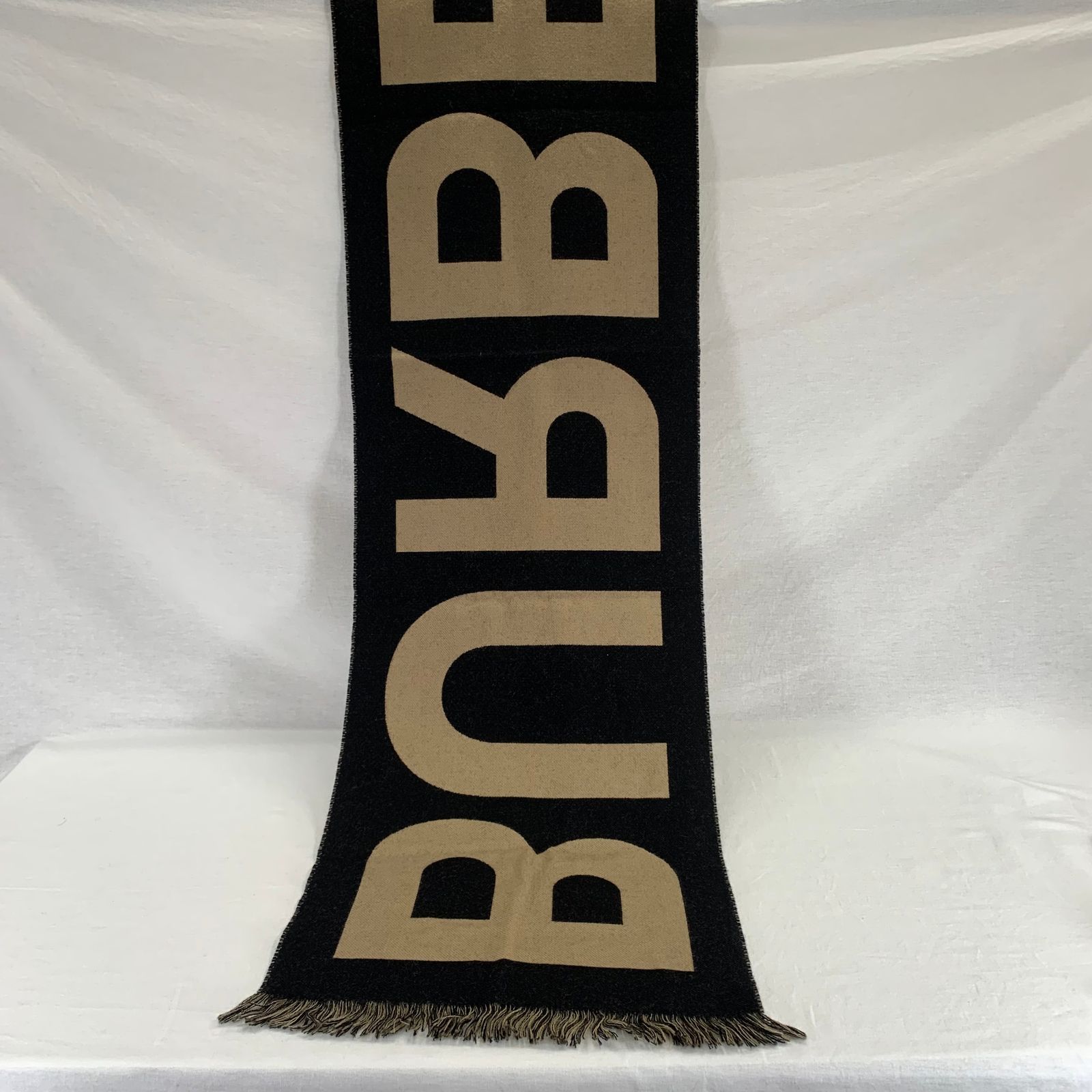 BURBERRY バーバリー ストール ウール ロゴマフラー 8057147 BURBERRY バーバリー ストール ウール ロゴマフラー 8057147