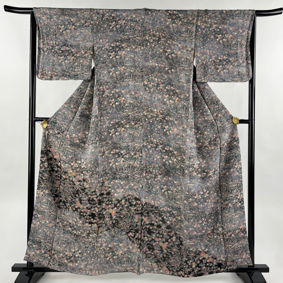 お召 身丈162cm 裄丈66.5cm M 袷 幾何学模様 灰茶 正絹 逸品 【中古  