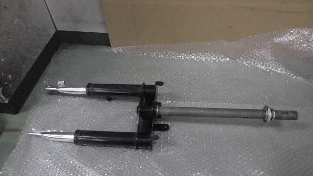 トゥデイ FI AF67-1527xxx の フロントフォーク 1761183596