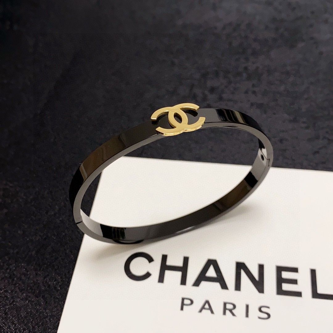 今日特価】Chanel シャネル カーボンブラック ブレスレット-MM