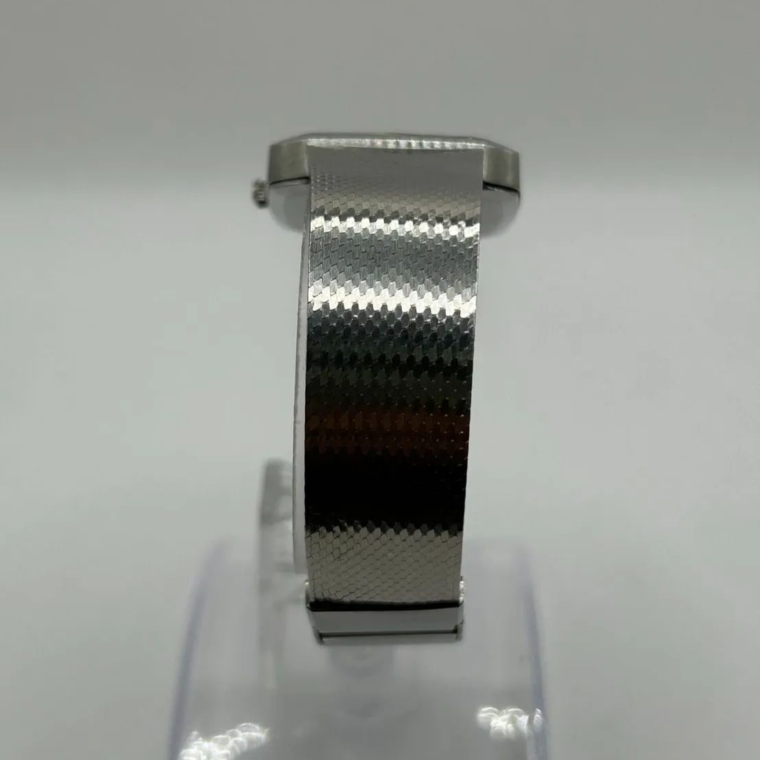 新品電池交換済SEIKO セイコーシャリオ7820腕時計 オーツメンズ オニキス 新品電池交換済SEIKO セイコーシャリオ7820腕時計 オーツメンズ