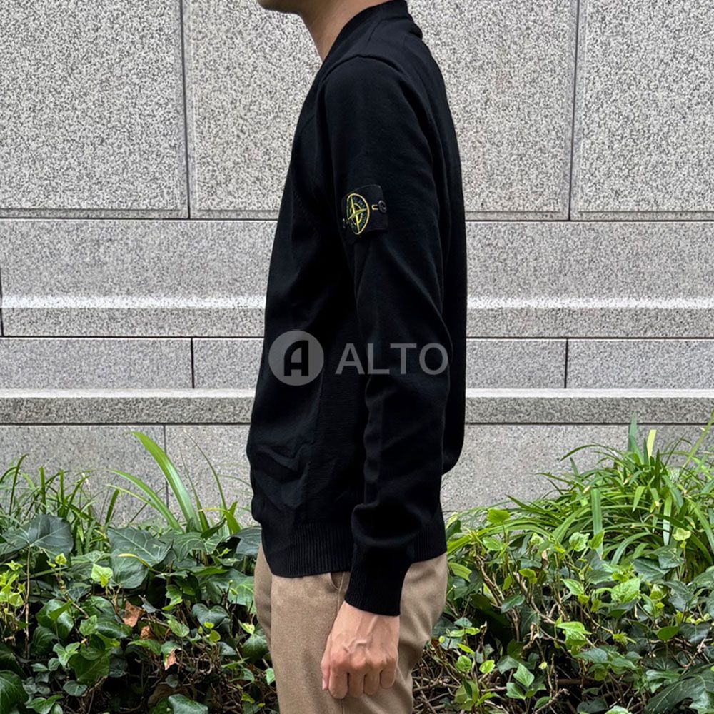 2025-2026秋冬物モデル】 STONE ISLAND ストーンアイランド 5100001