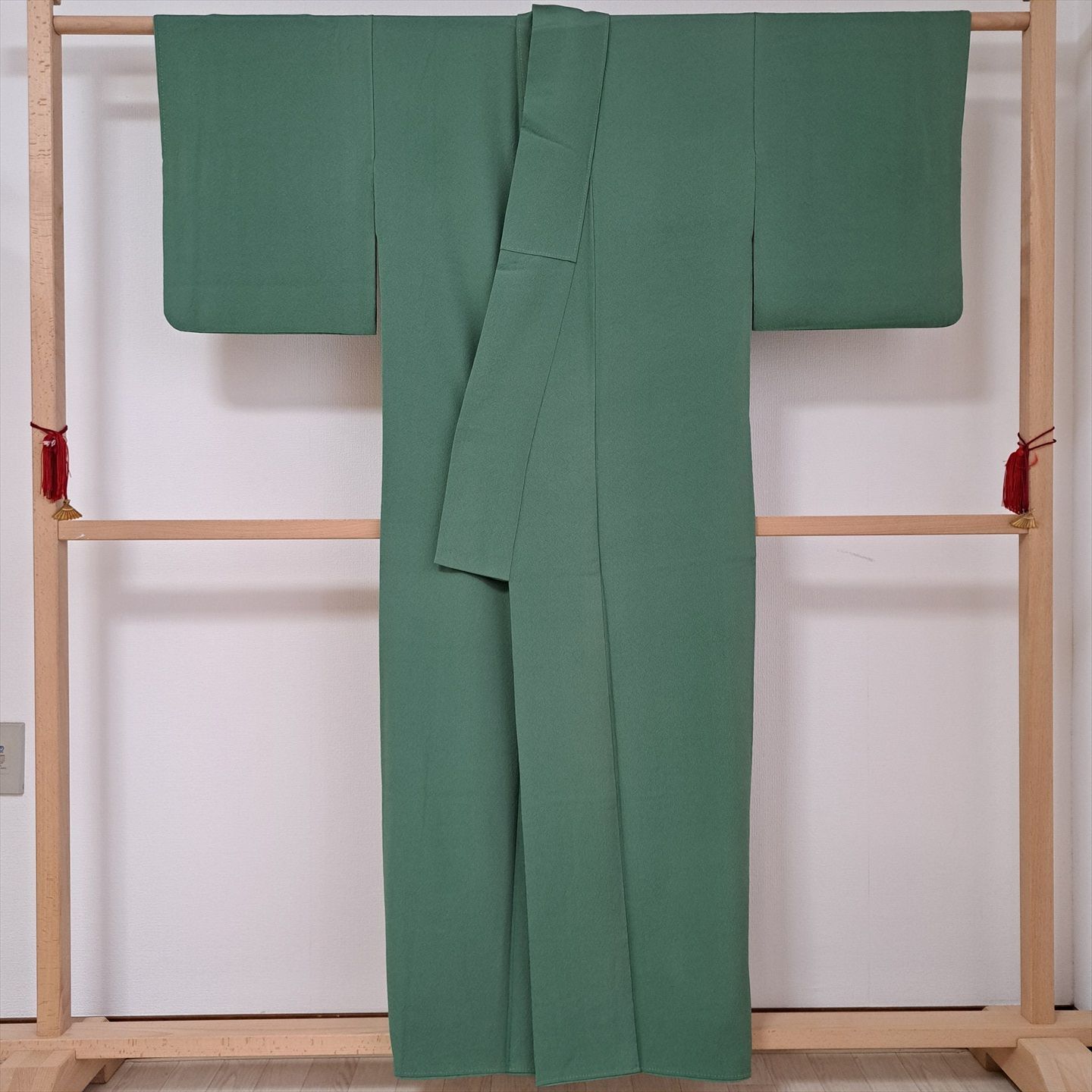 裄63.5 丈156 袖48 色無地 一つ紋・五三の桐紋 作家物 袷 正絹
