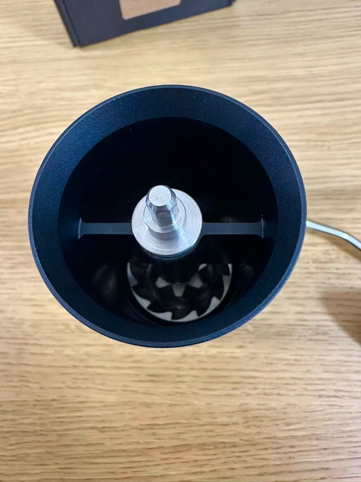 手挽きコーヒーミル