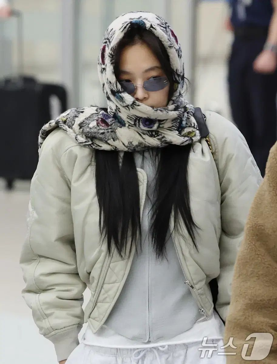 イージー マフラー