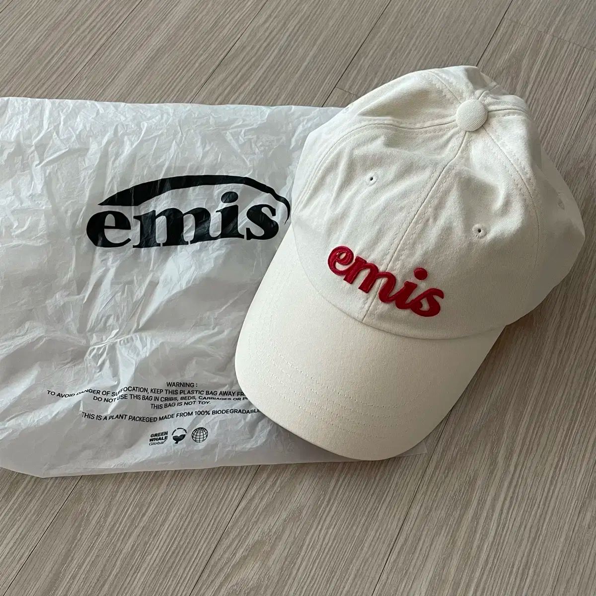 【EMIS】アップリケボールキャップ emis(エミス) アップリケ ボールキャップ クリーム 正規品 新品