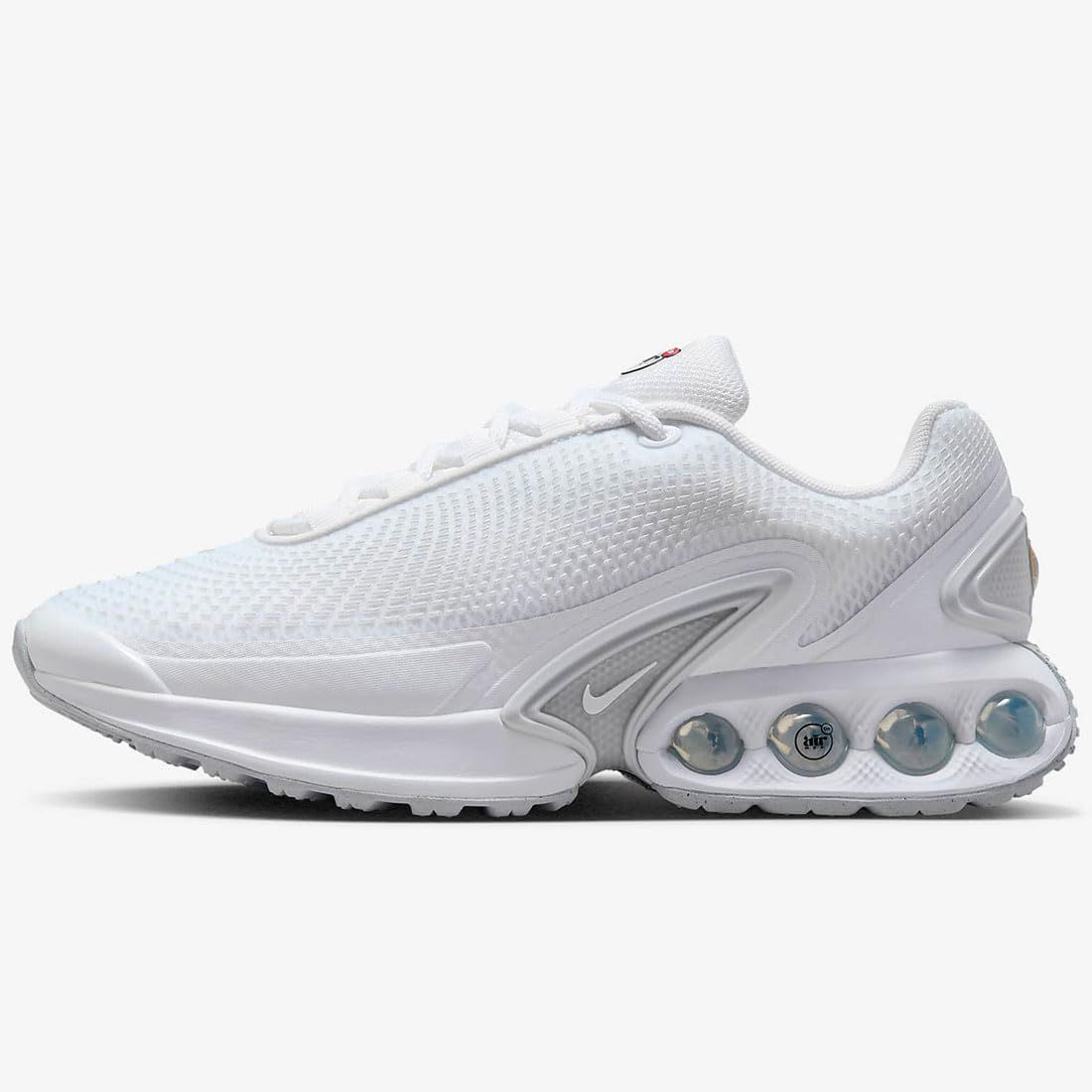 ナイキ エア マックス ドーン W AIR MAX ドーン ホワイト|ホワイト|メタリックシルバー|ホワイト FJ3145-102 22.5cm 22.5 cm