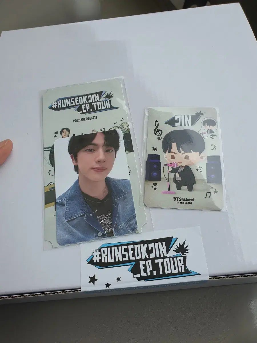 BTS ロン・ソクジン 高揚化 ARMY ZONE GIFT ギフト ボックス セット