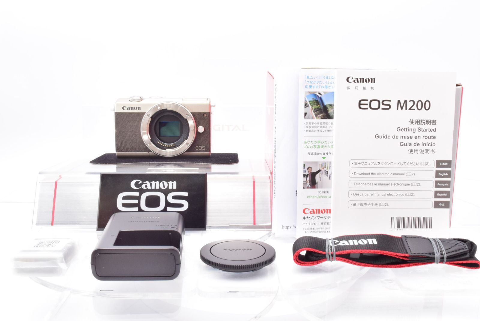 361-051071004360☆極上品☆キヤノン ミラーレスカメラ EOS M200