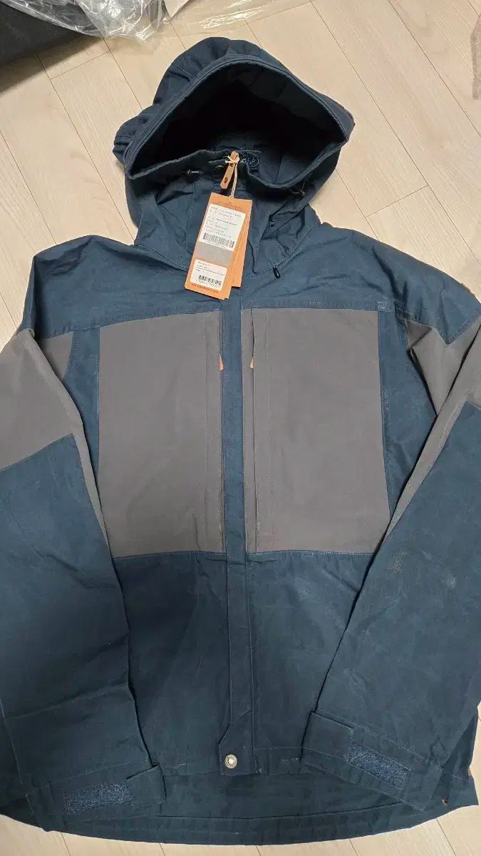 フェールラーベン ケットジャケット