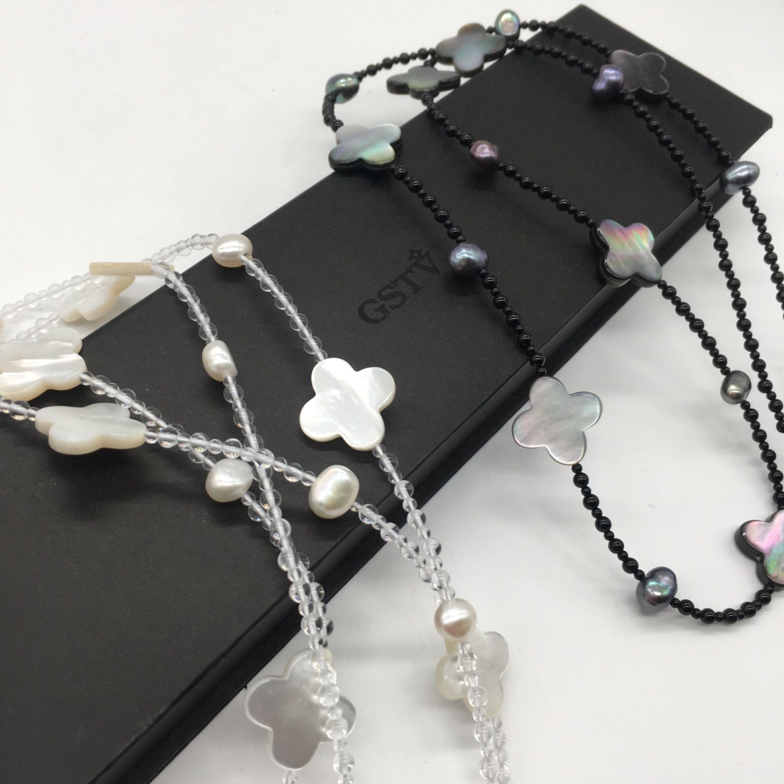 GSTV 白蝶貝と淡水パール 黒蝶貝とオニキス 80㎝ ロングネックレス 