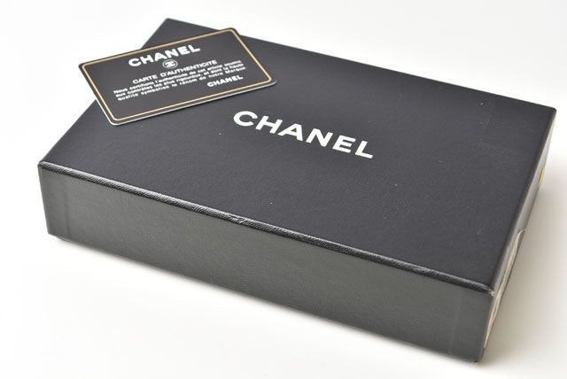 シャネル 財布 A80696 CHANEL 長財布 ダイヤモンドステッチ ココマーク ...