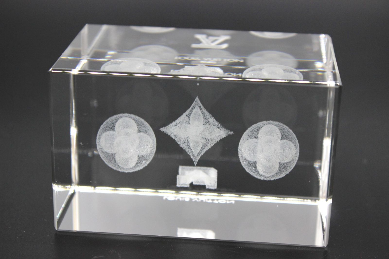 ルイ ヴィトン LOUIS VUITTON ペーパーウェイト クリスタル クリア