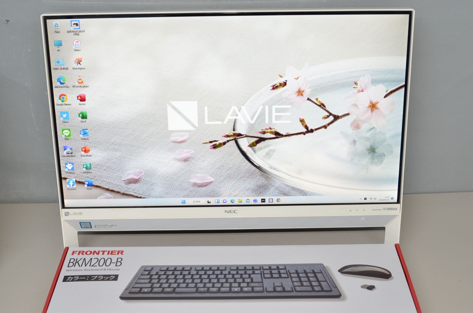 NEC製,美品,Windows11,Core i7,Office,ワイド大画面