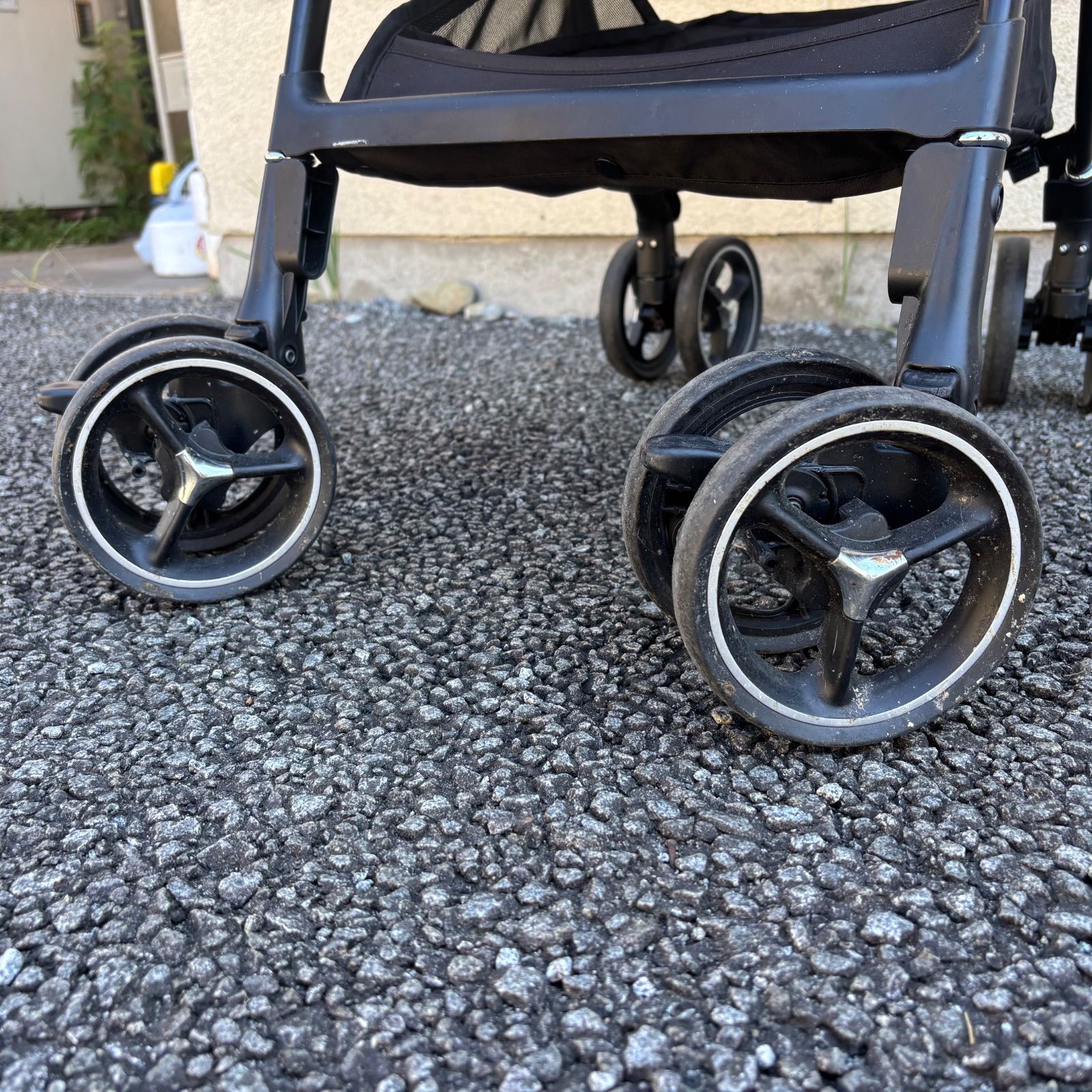 アップリカ Aprica ラクーナビッテクッション アニマル柄 レザー