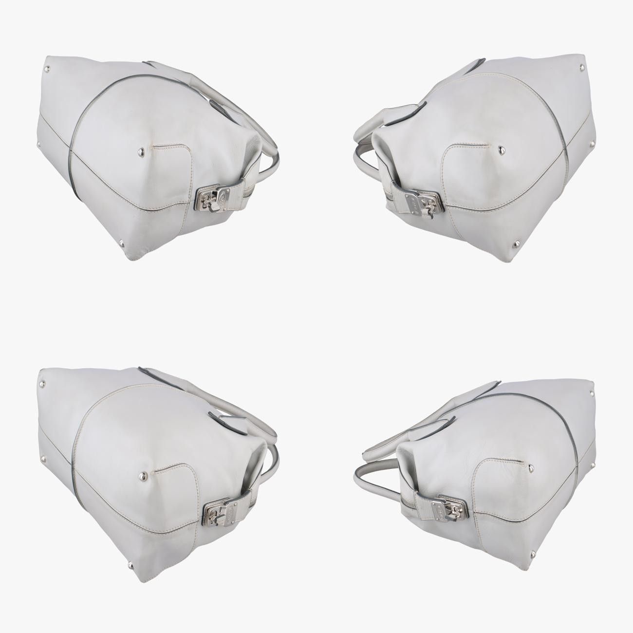 トッズTODSDスタイリングバウレットグレーレザー4B36