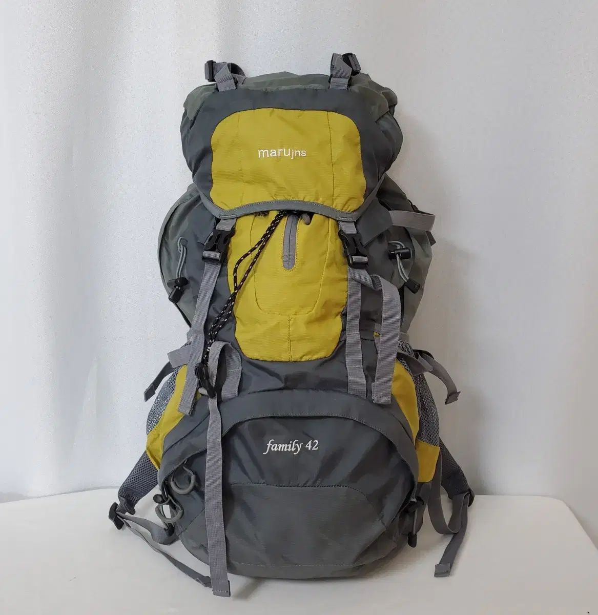 登山リュック 42L