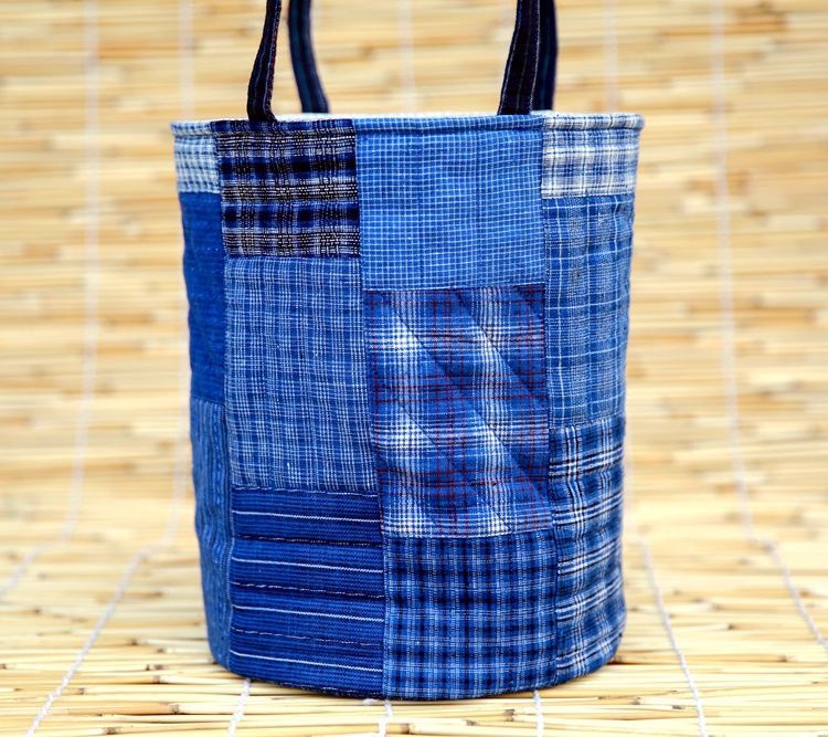 藍染め柿渋古布 ハンドメイド トートバッグ 柿渋染酒袋と藍染生地の刺し子