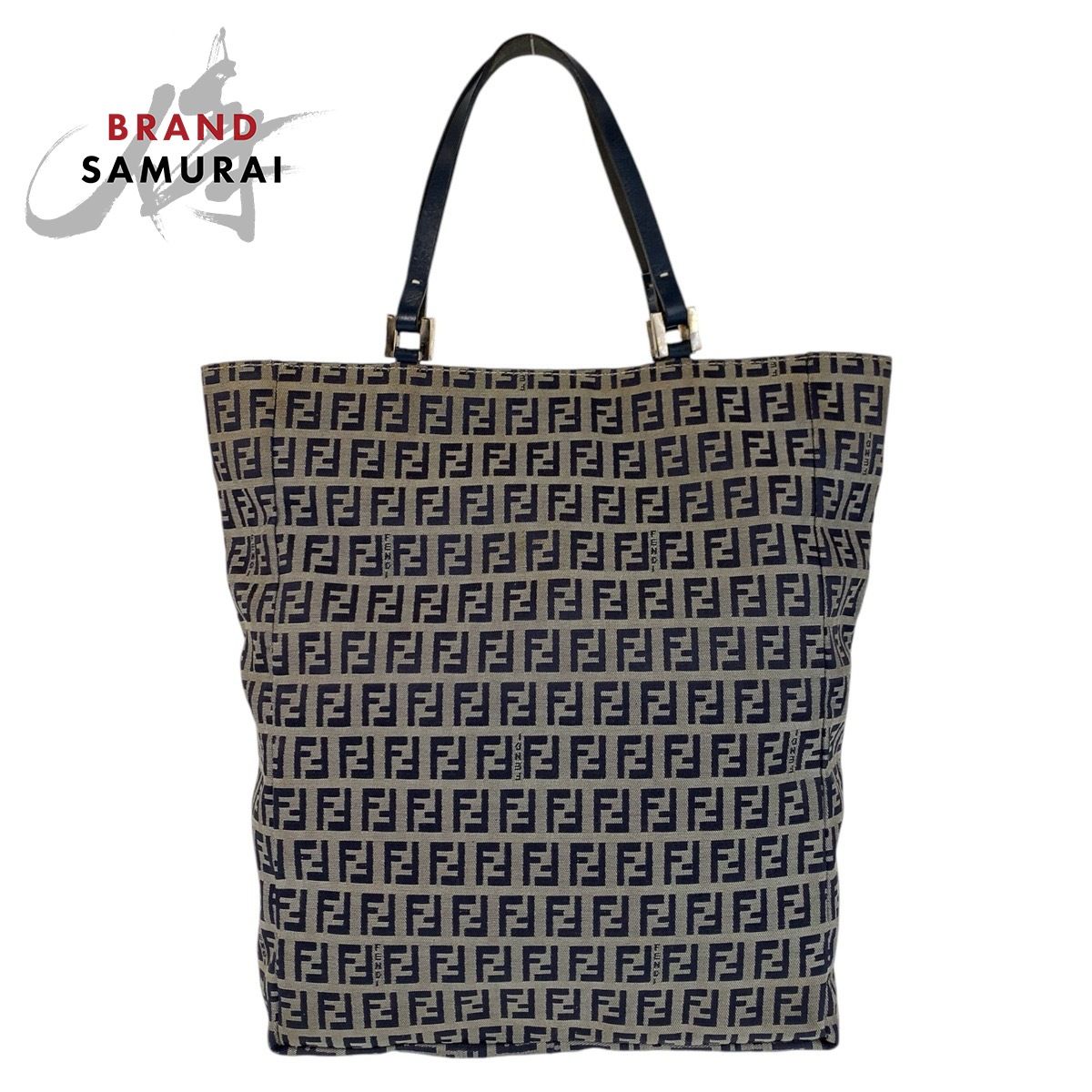 FENDI フェンディ ズッキーノ グレー ネイビー シルバー金具  