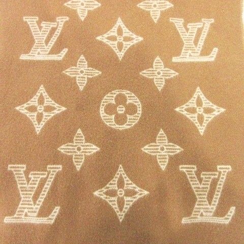 認識の高い ルイヴィトン LOUIS VUITTON モノグラム シャドウ マフラー M79187 カシミヤブレンド ストール 英国製 ブラウン ベージュ AA