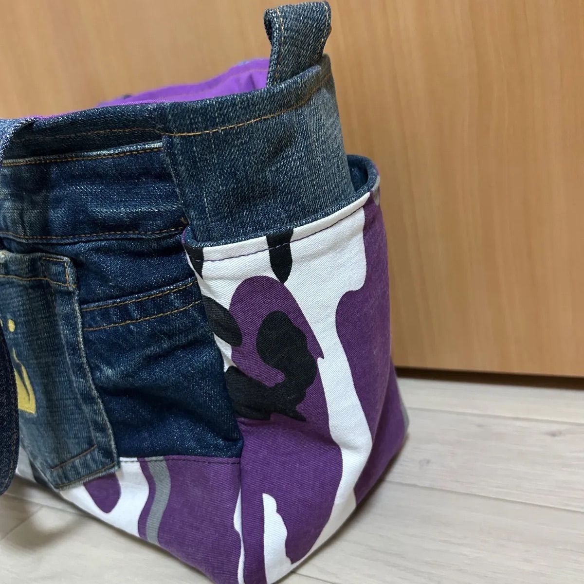 デニム✖️紫カモフラ⭐️デニムリメイクトートバッグ⭐️ポケット