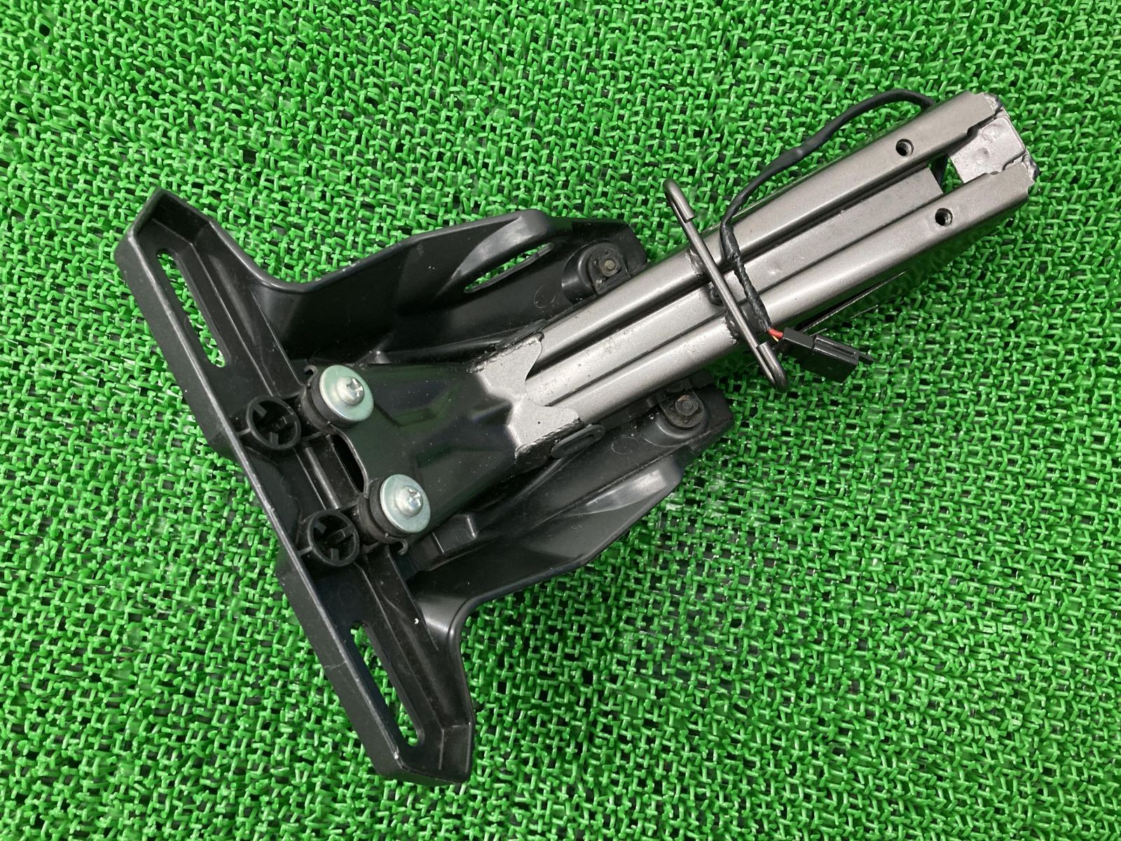 ジッパー〜 ZX-25R リアフェンダー 35019-0670 カワサキ 純正 中古 バイク 部品