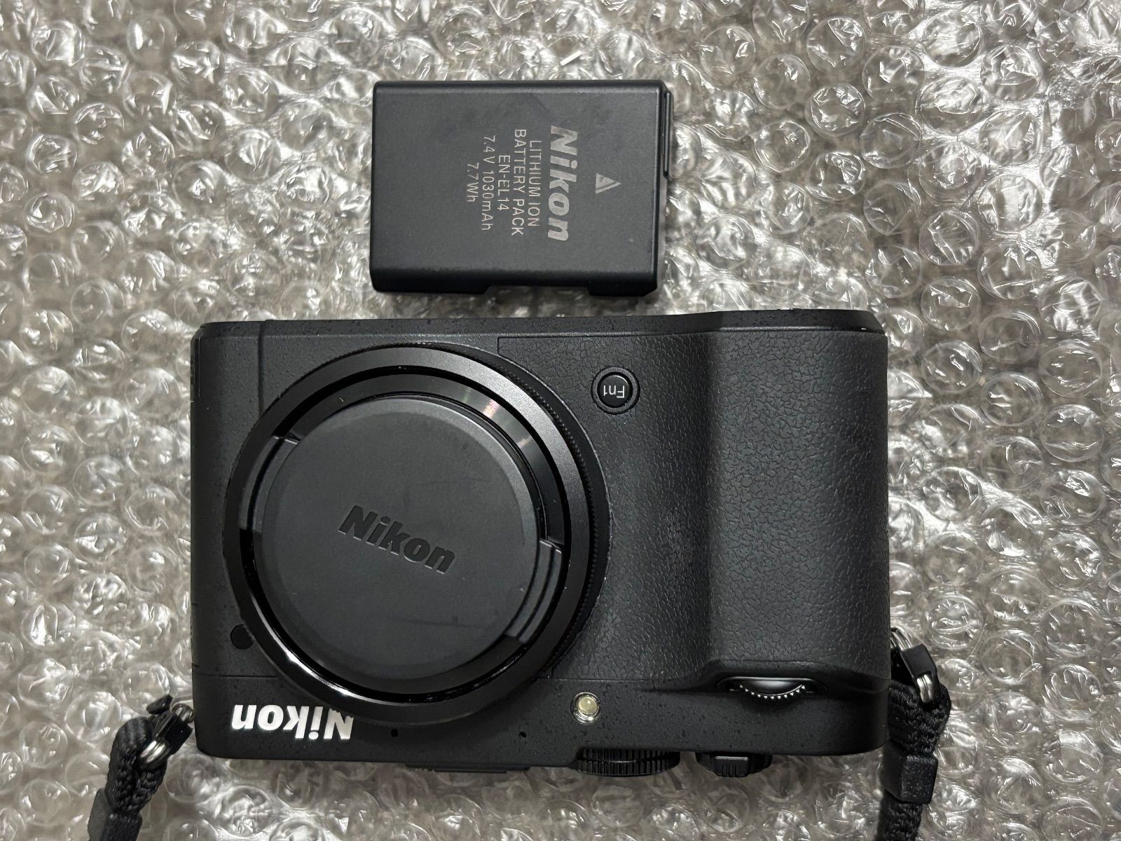Nikon ニコン COOLPIX P7700 ブラック コンパクトデジタル - メルカリ