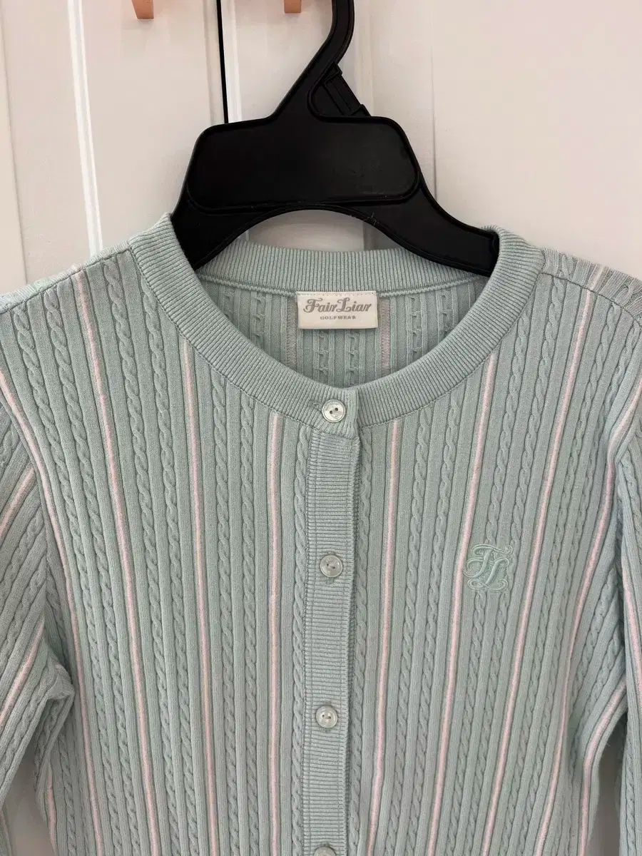 1セット限定 FairLiar フェアライアー ゴルフウェア カーディガン スカート セット XS