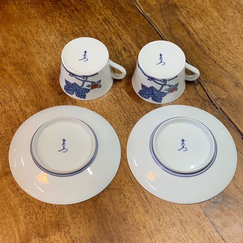 今泉今右衛門 錦苺絵紅茶碗 カップ＆ソーサー 2客セット 錦苺絵紋